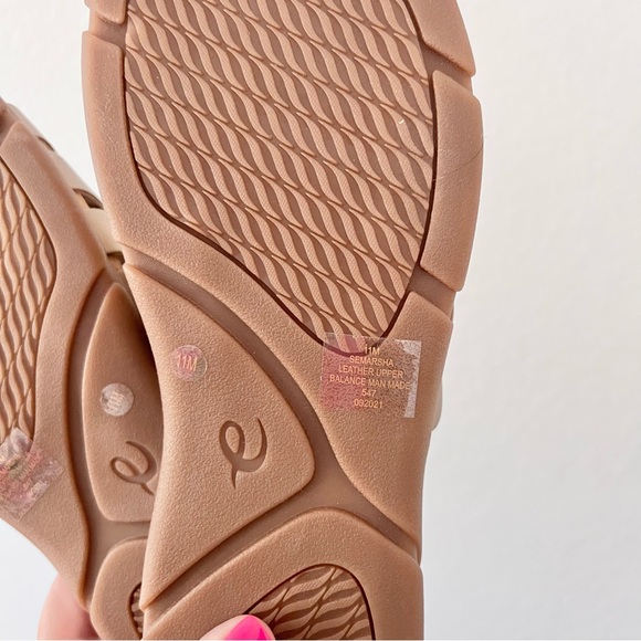 Easy Spirit Gold Leather Woven Marsha Sandal Sz 11 NWOB - Picture 5 of 5